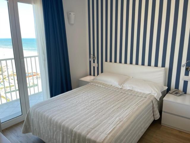 Hotel Fedora Riccione Extérieur photo