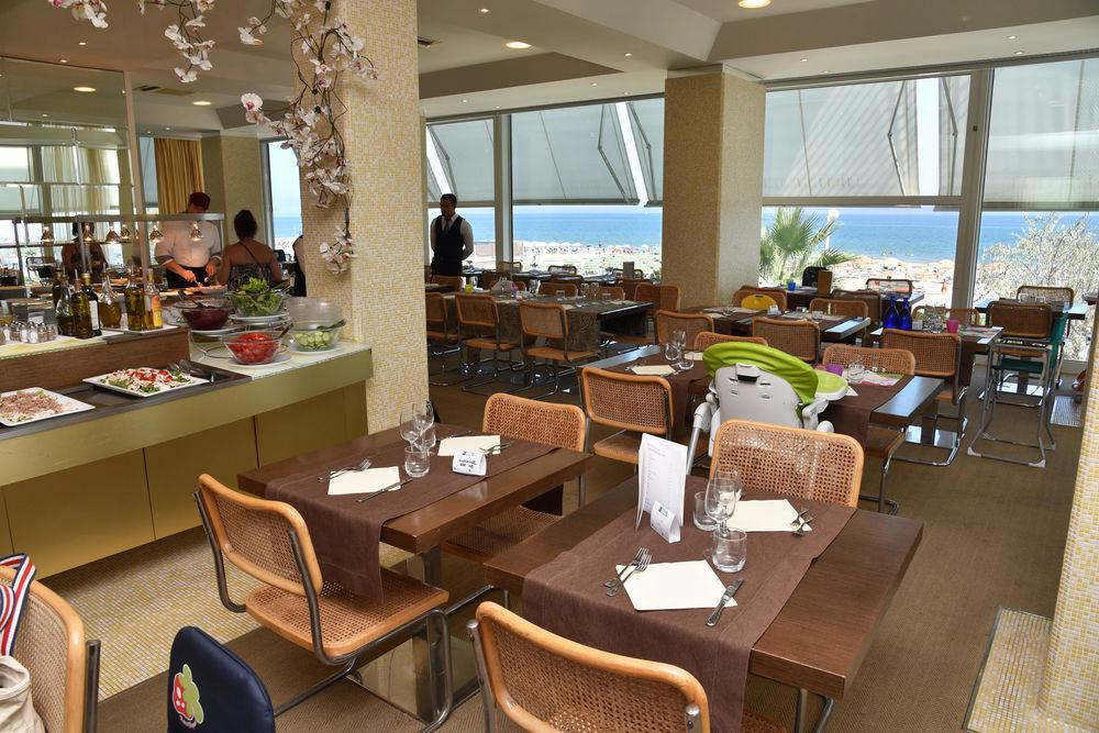 Hotel Fedora Riccione Extérieur photo