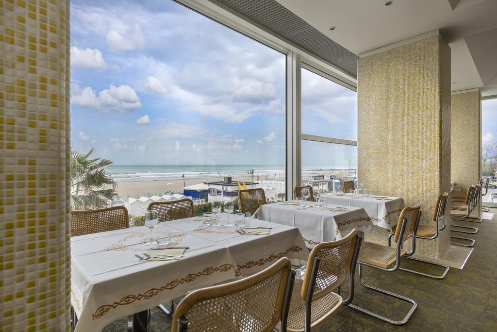 Hotel Fedora Riccione Extérieur photo