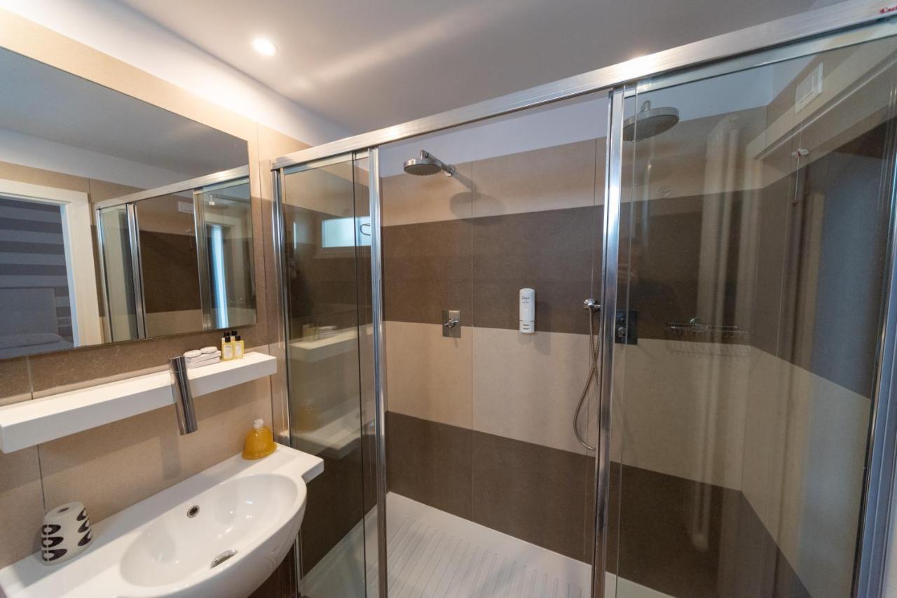 Hotel Fedora Riccione Extérieur photo